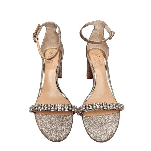 Badgley Mischka Sandals Size 8.5 Champagne Ankle Strap Daylaan Heels Bridesmaid - Picture 3 of 9